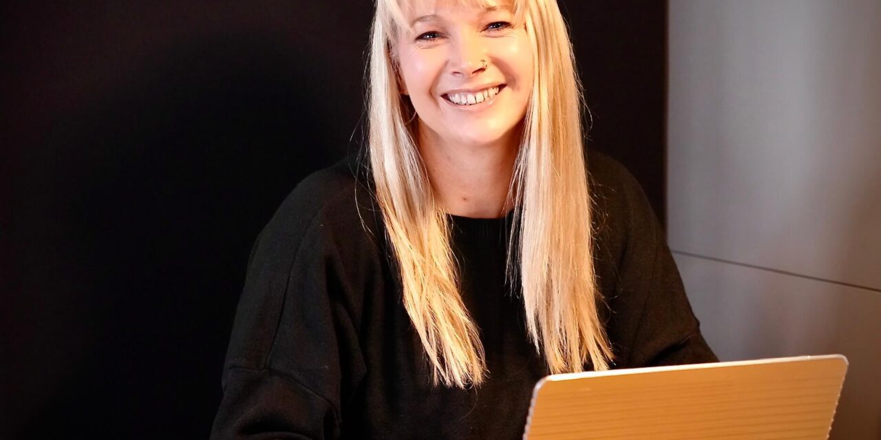 How to Know If You’re Masking: Signs Your Therapist Shouldn’t Miss